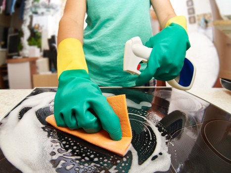 Signs curtains need cleaning in Harrow Weald home interiors